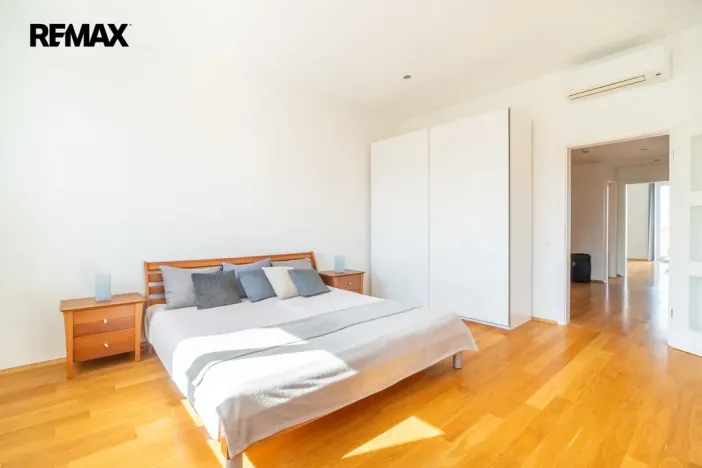 Pronájem bytu 4+kk, Praha - Vinohrady, Sázavská, 123 m2