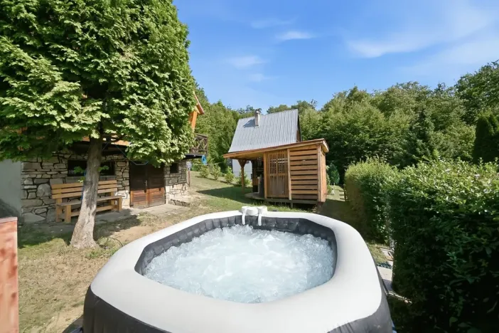 Prodej chaty, Halenkovice, 62 m2