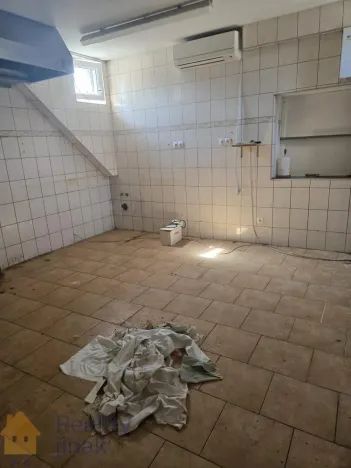 Prodej restaurace, Dolní Dunajovice, Hlavní, 300 m2