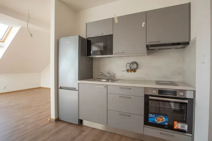 Pronájem činžovního domu, Říčany, 17. listopadu, 63 m2