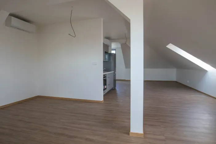 Pronájem činžovního domu, Říčany, 17. listopadu, 63 m2