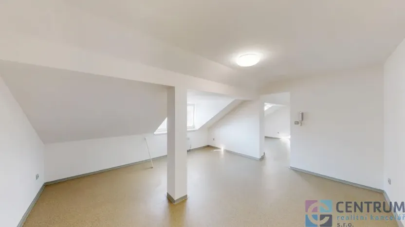 Pronájem bytu 2+1, Jablonec nad Nisou, Podhorská, 58 m2