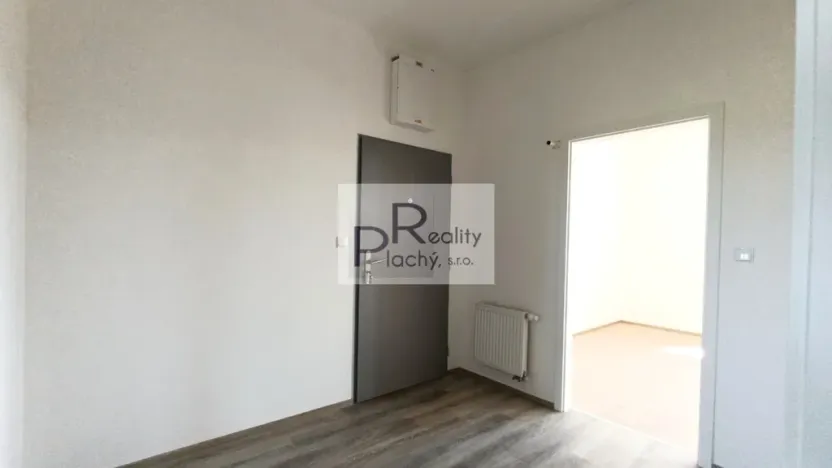 Prodej bytu 2+kk, Hevlín, 62 m2