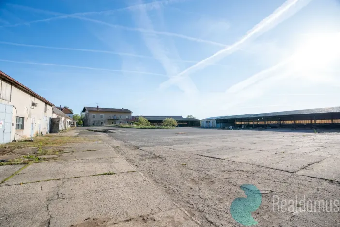 Prodej skladu, Chotětov, Husovo náměstí, 3000 m2