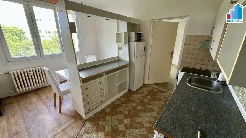 Pronájem bytu 1+1, Plzeň - Skvrňany, Lábkova, 38 m2