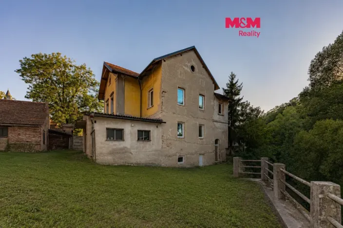 Prodej ubytování, Žleby, Ke Hrázi, 267 m2