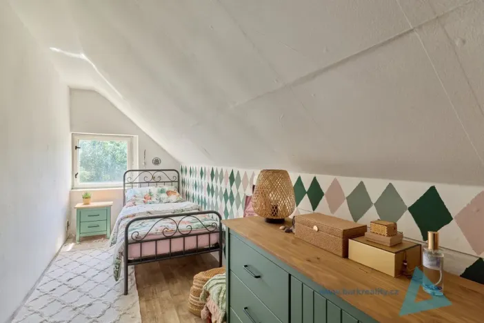 Prodej chalupy, Nová Paka - Heřmanice, 141 m2
