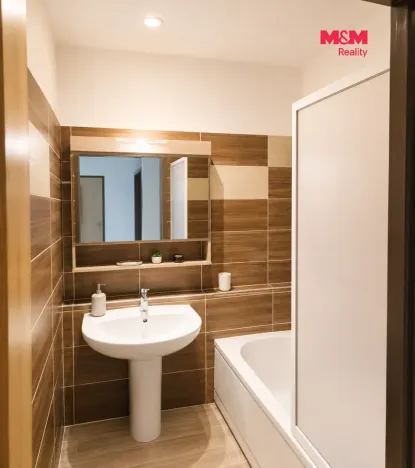 Pronájem bytu 2+1, Praha - Vršovice, Ruská, 62 m2