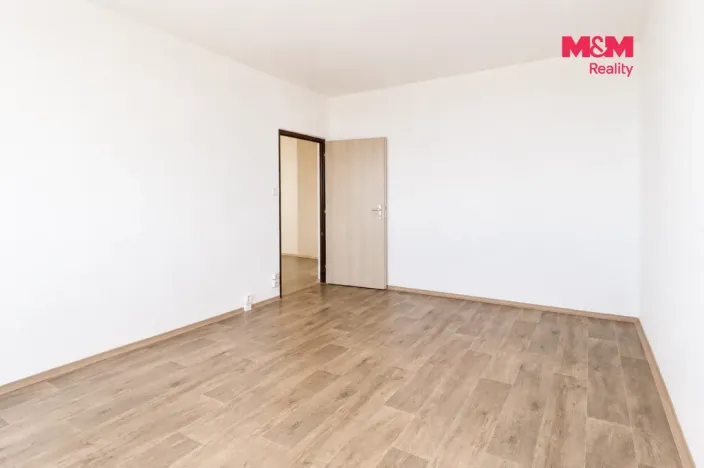 Prodej bytu 3+1, Sokolov, Slavíčkova, 60 m2
