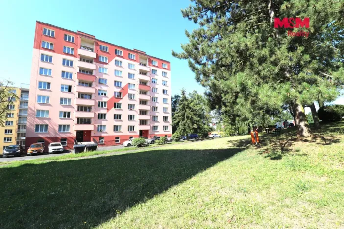 Prodej bytu 3+1, Sokolov, Slavíčkova, 60 m2
