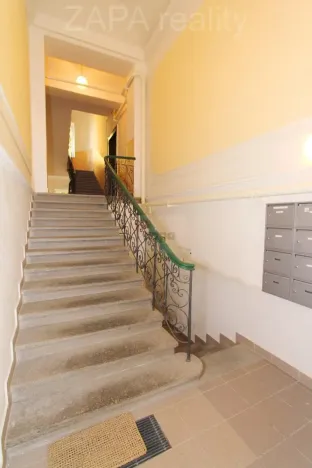 Pronájem bytu 1+1, Praha - Smíchov, Na Celné, 49 m2