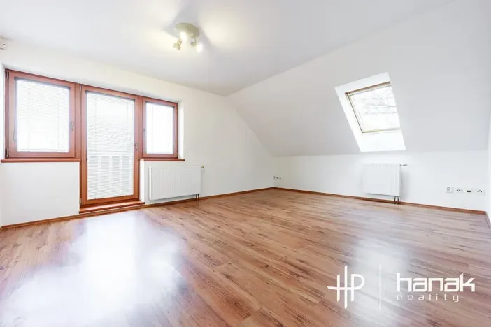 Prodej rodinného domu, Strančice, 259 m2