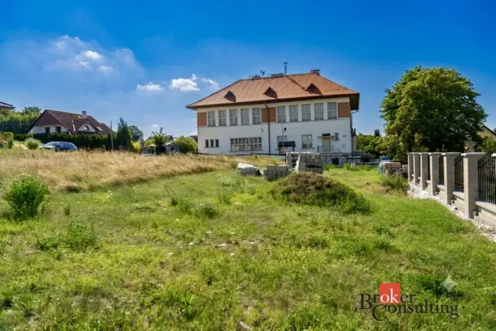 Prodej pozemku pro bydlení, Březno, Nádražní, 881 m2