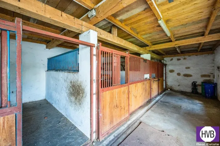 Prodej rodinného domu, Kasejovice - Řesanice, Řesanice, 130 m2