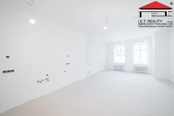Prodej kanceláře, Frýdek-Místek, Zámecké nám., 89 m2