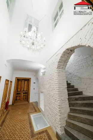 Prodej kanceláře, Frýdek-Místek, Zámecké nám., 89 m2