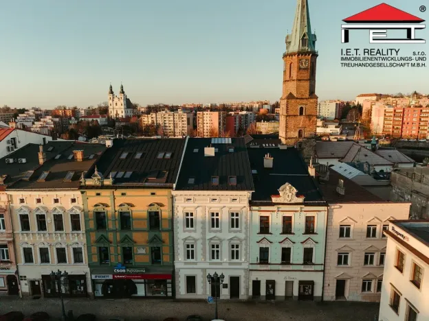 Prodej kanceláře, Frýdek-Místek, Zámecké nám., 89 m2