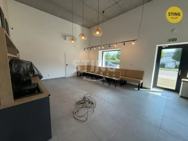 Pronájem obchodního prostoru, Ostrava, Syllabova, 70 m2