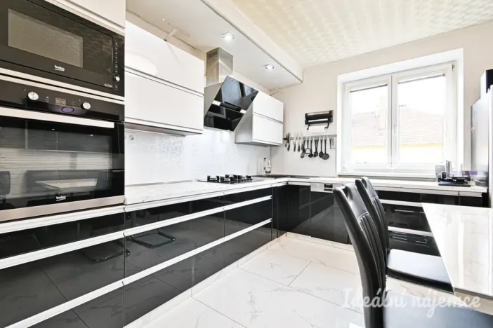 Pronájem bytu 2+1, Brno, Chládkova, 74 m2