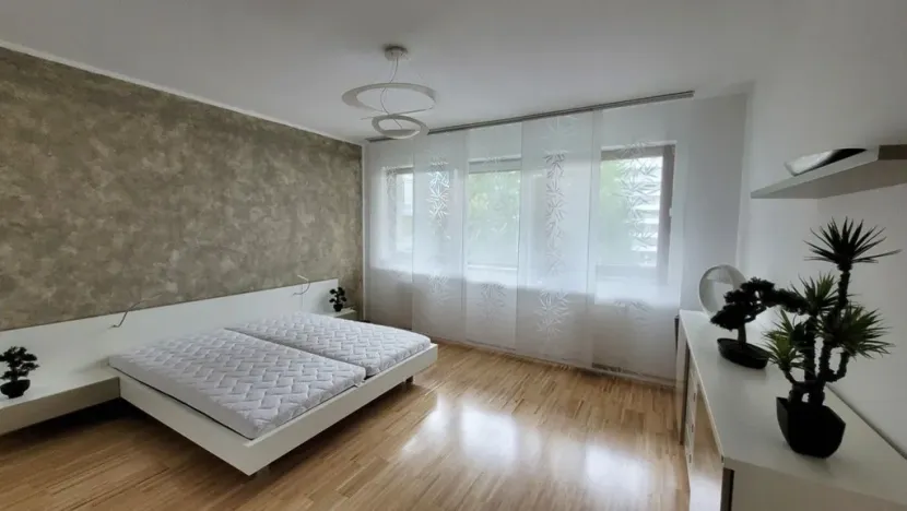 Prodej bytu 3+kk, Praha - Karlín, Rohanské nábřeží, 134 m2