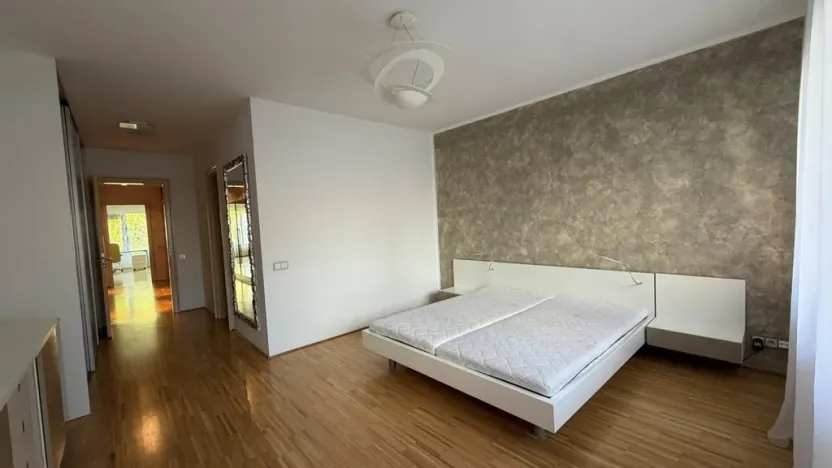 Prodej bytu 3+kk, Praha - Karlín, Rohanské nábřeží, 134 m2