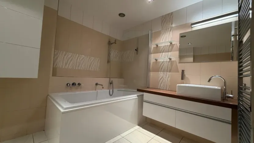 Prodej bytu 3+kk, Praha - Karlín, Rohanské nábřeží, 134 m2