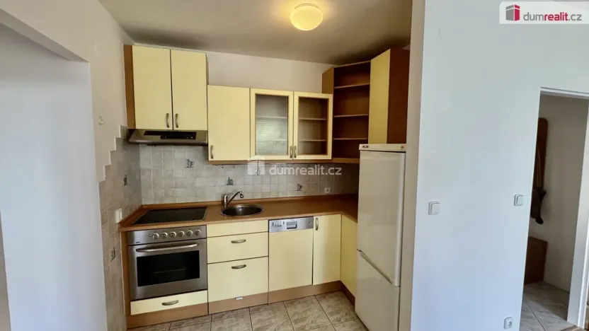 Pronájem bytu 2+kk, Praha - Vysočany, bratří Dohalských, 60 m2