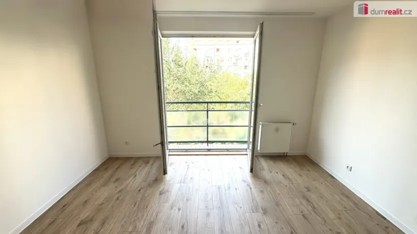 Pronájem bytu 2+kk, Praha - Vysočany, bratří Dohalských, 60 m2