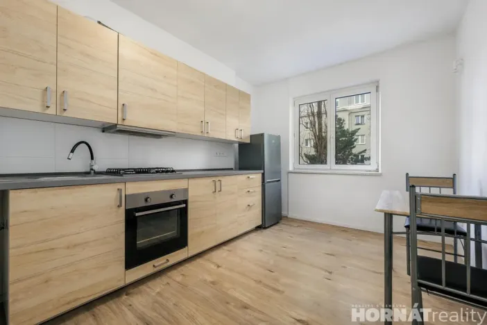 Pronájem bytu 2+1, Praha - Vršovice, Karpatská, 56 m2