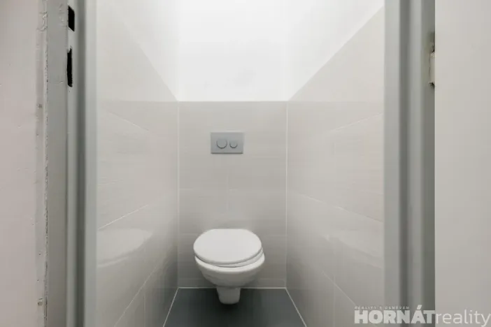 Pronájem bytu 2+1, Praha - Vršovice, Karpatská, 56 m2
