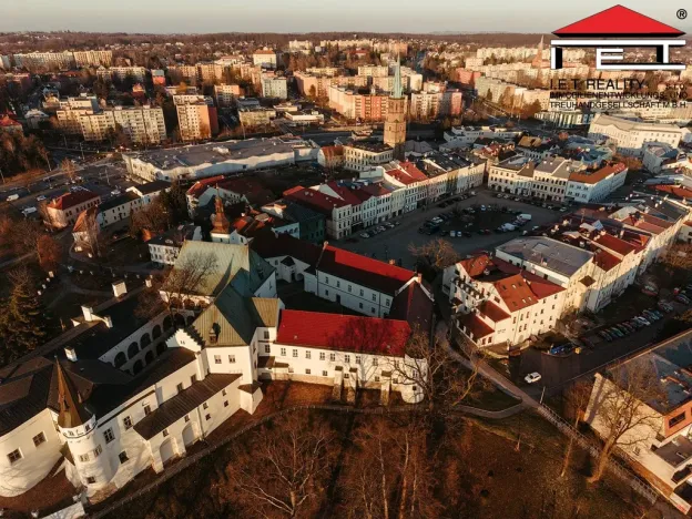 Prodej kanceláře, Frýdek-Místek, Zámecké nám., 74 m2