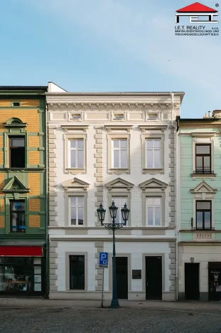 Prodej kanceláře, Frýdek-Místek, Zámecké nám., 74 m2