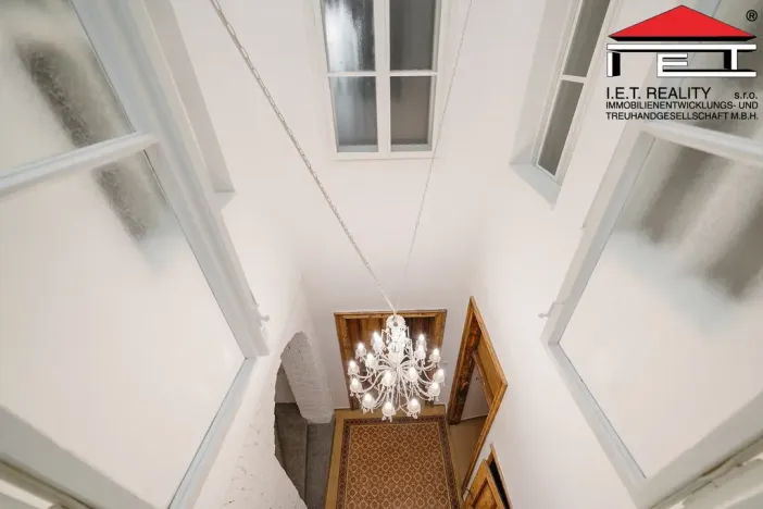 Prodej kanceláře, Frýdek-Místek, Zámecké nám., 74 m2