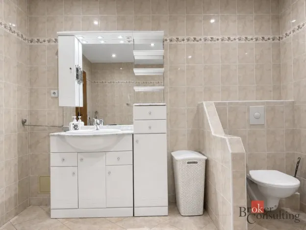 Pronájem bytu 4+kk, Praha - Hlubočepy, Voskovcova, 179 m2