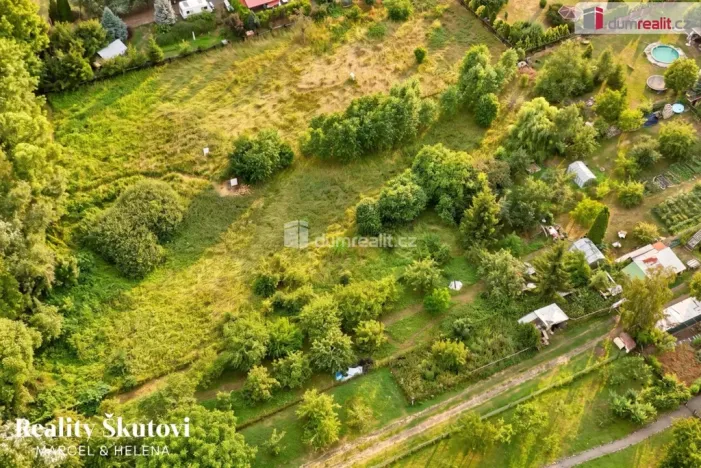 Prodej pozemku pro bydlení, Chabařovice, 902 m2