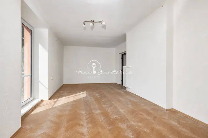 Prodej bytu 2+1, Trhové Sviny, 72 m2