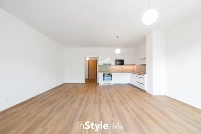 Pronájem bytu 1+kk, Uherské Hradiště, 28. října, 46 m2