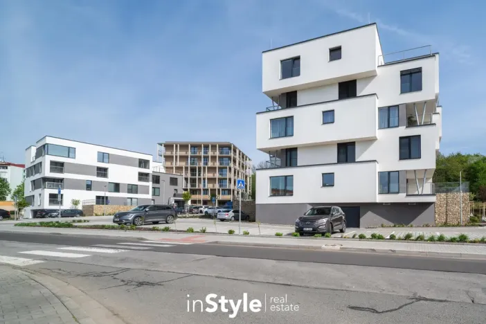 Pronájem bytu 1+kk, Uherské Hradiště, 28. října, 46 m2