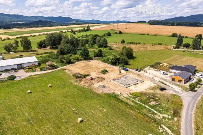 Prodej pozemku pro bydlení, Lípa, 1302 m2