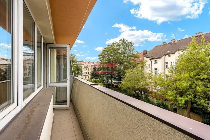 Prodej bytu 3+1, Plzeň, Guldenerova, 87 m2