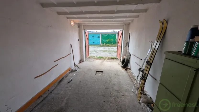 Prodej garáže, Hradec Králové, Čajkovského, 16 m2