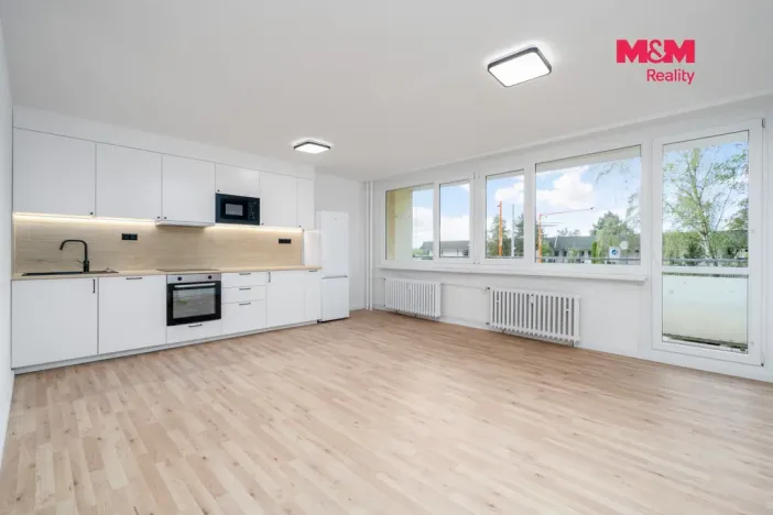 Pronájem bytu 3+kk, Teplice - Trnovany, Antonína Sochora, 71 m2