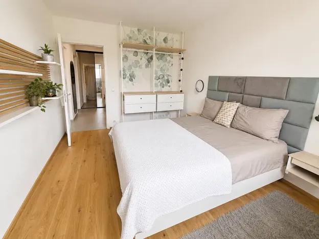 Pronájem bytu 2+kk, Praha - Nusle, Kloboučnická, 48 m2