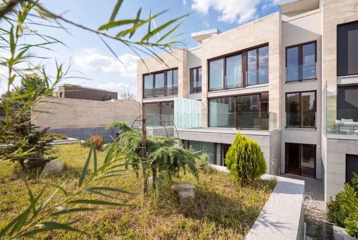 Prodej rodinného domu, Praha - Libuš, V Hrobech, 279 m2