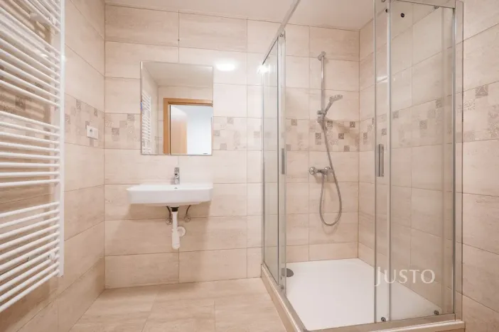 Prodej rodinného domu, Praha - Libuš, V Hrobech, 279 m2