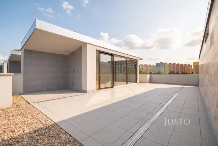 Prodej rodinného domu, Praha - Libuš, V Hrobech, 279 m2