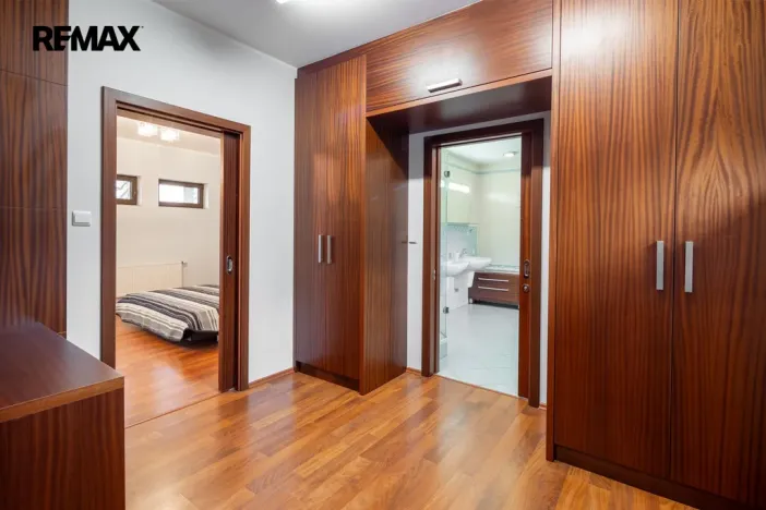Prodej vícegeneračního domu, Děpoltovice, 325 m2