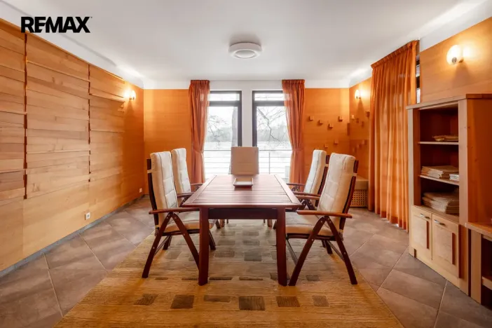 Prodej vícegeneračního domu, Děpoltovice, 325 m2