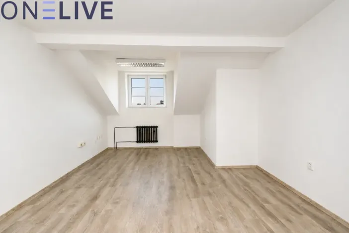 Pronájem kanceláře, Plzeň, Skrétova, 20 m2