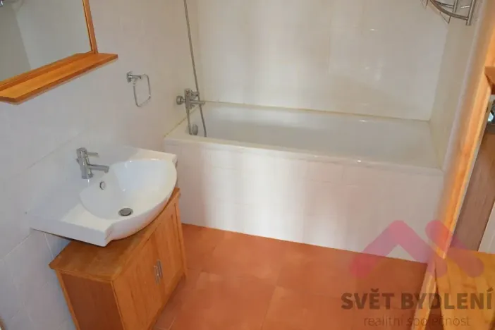 Pronájem bytu 3+1, Praha - Libeň, Kubišova, 120 m2